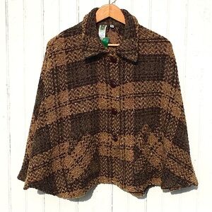 BRANIGAN WEAVERS CAPELET